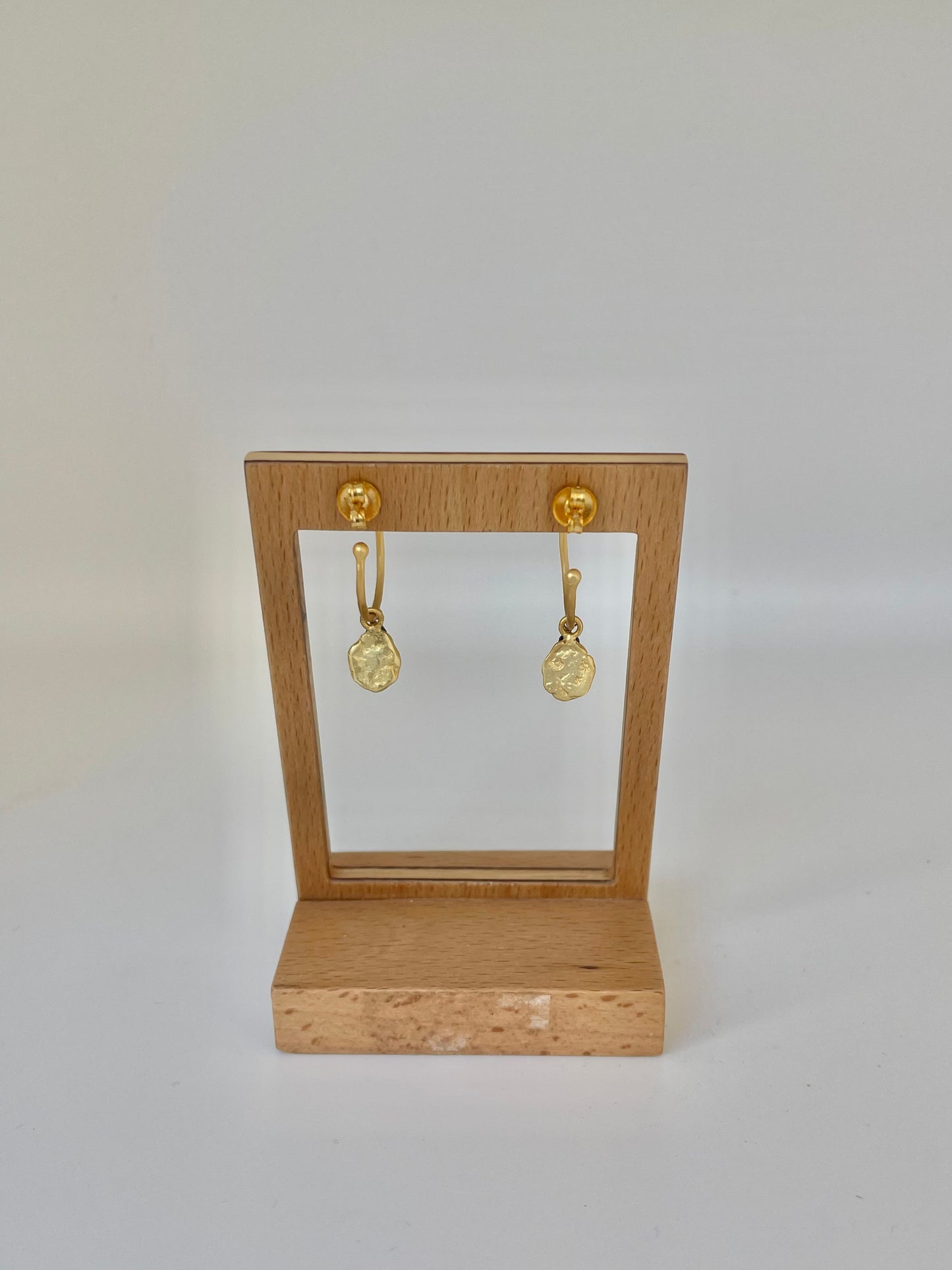 Pendientes Fini