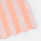 Servilletas Grandes Pastel con Rayas y Borde Ondulado