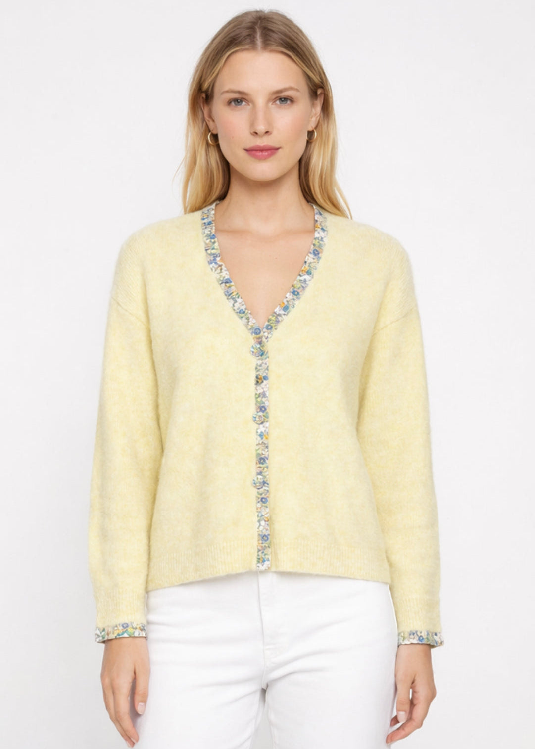 Jersey abotonado flores