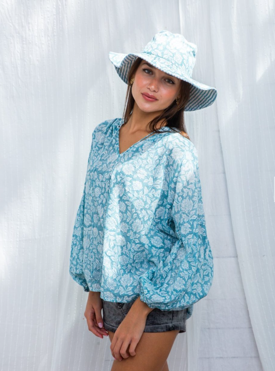 Blusa Azul Floral