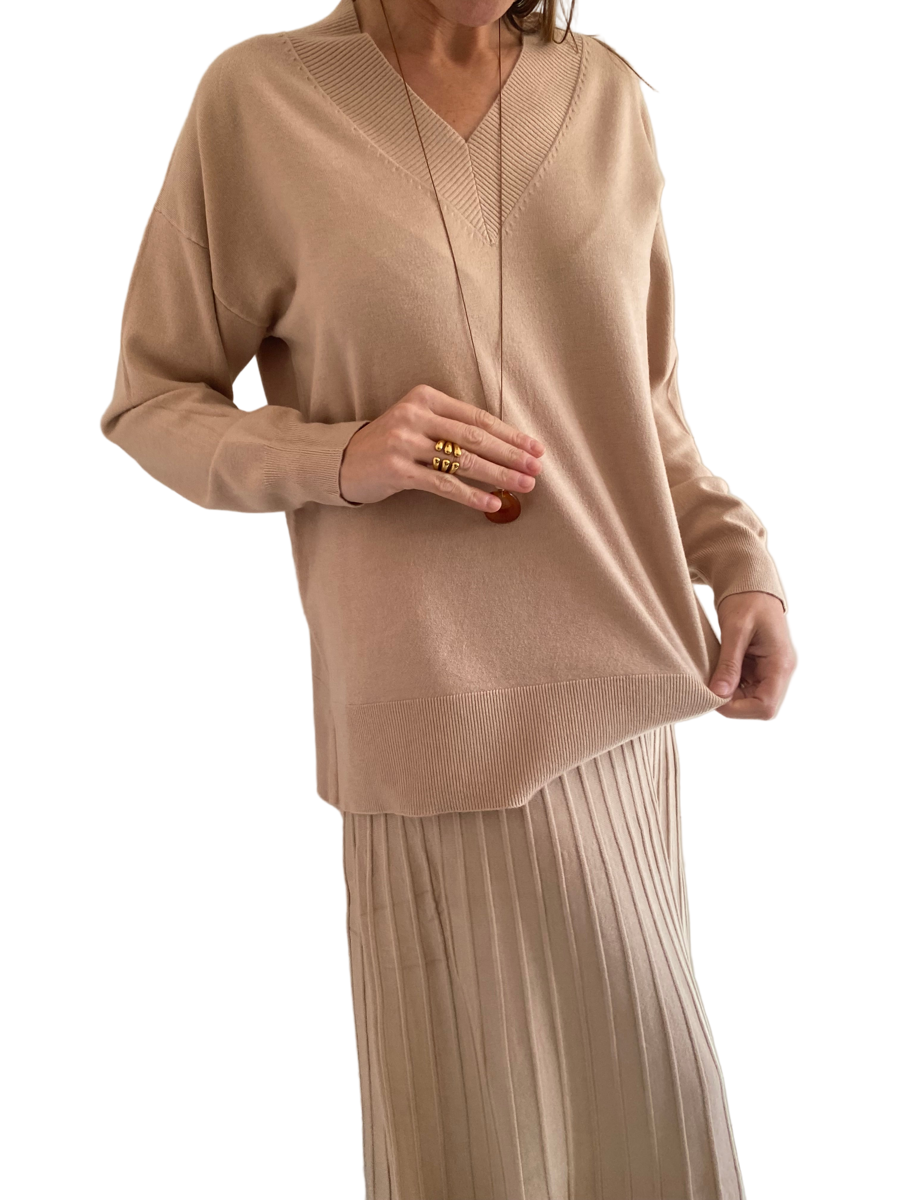 Jersey de cuello pico con aberturas laterales